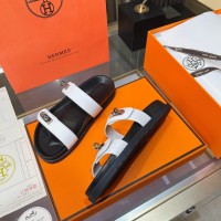 Шлепанцы Hermes June