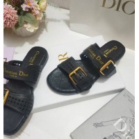 Шлепанцы Dior Médaillon Buckle Slide