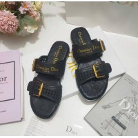 Шлепанцы Dior Médaillon Buckle Slide