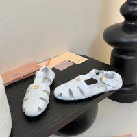 Сандалии Miu Miu на плоской подошве