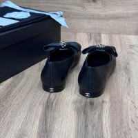 Балетки Chanel с кожаными бантами