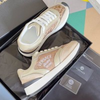 Кроссовки Versace 