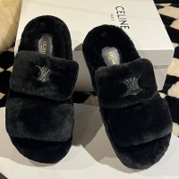 Шлепанцы Celine Triomphe in Shearling