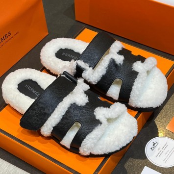 Шлепанцы Hermès 