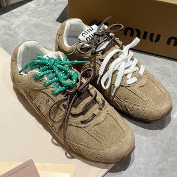 Кроссовки Miu Miu x New Balance 530