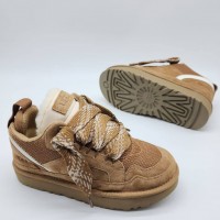 Зимние угги UGG Lowmel