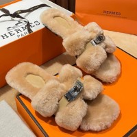 Шлепанцы Hermès 