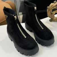 Ботинки Prada 