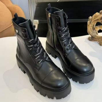 Ботинки Prada 