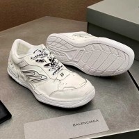 Кроссовки Balenciaga Hamptons Medium Worn-out