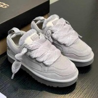 Кроссовки UGG Lowmel