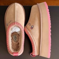 Зимние угги UGG Tazz II