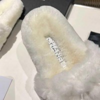 Шлепанцы Chanel 
