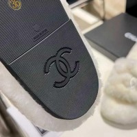 Шлепанцы Chanel 
