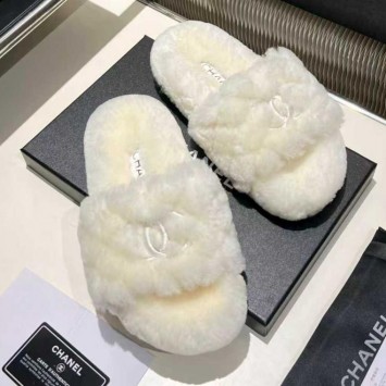 Шлепанцы Chanel 