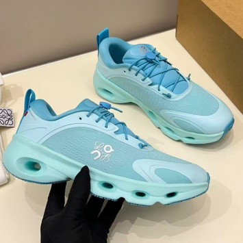 Кроссовки Loewe Cloudsolo