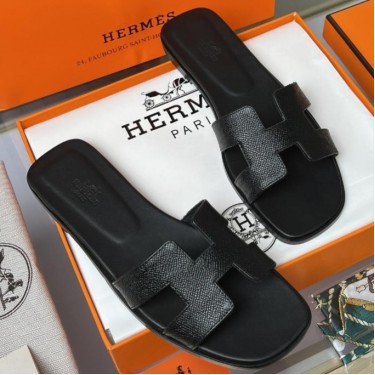 Шлепанцы Hermès 