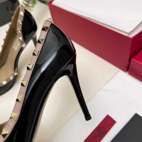 Туфли Valentino Rockstud