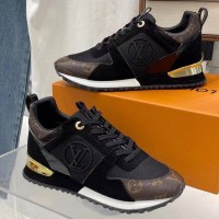 Кроссовки LV Run Away