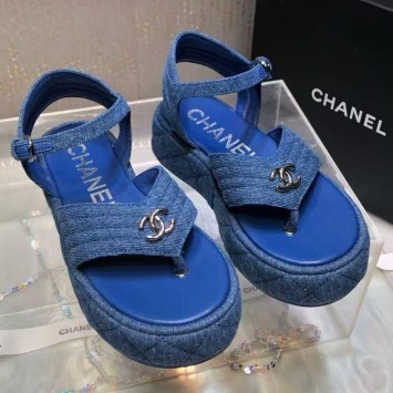 Сандалии Chanel 