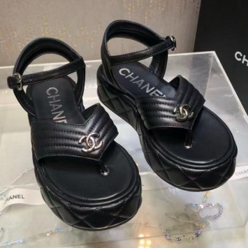 Сандалии Chanel 