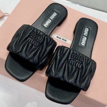 Шлепанцы Miu Miu 