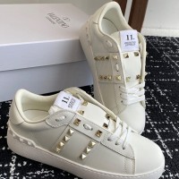 Кроссовки Valentino Garavani Rockstud