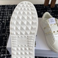 Кроссовки Valentino Garavani Rockstud