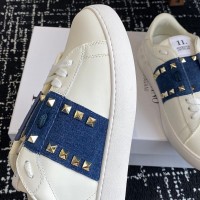 Кроссовки Valentino Garavani Rockstud