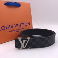 Ремень Louis Vuitton серый