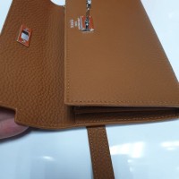 Кошелек Hermes Kelly Pocket Compact wallet