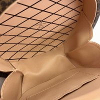 Сумка Louis Vuitton Mini Boite Chapeau