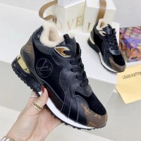 Зимние кроссовки Louis Vuitton Run Away