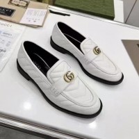 Лоферы Gucci с эмблемой Double G