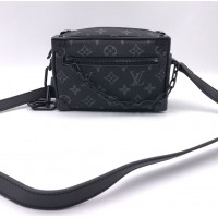 Сумка Louis Vuitton из канвы Monogram