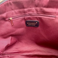 Сумка на плечо Chanel большого размера