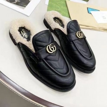 Cлиперы Louis Vuitton с эмблемой Double G