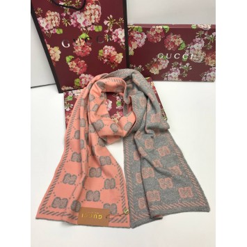 Платок Gucci