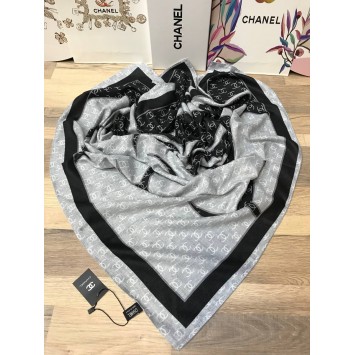 Платок Chanel