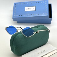 Солнцезащитные очки Gucci