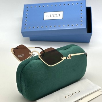 Солнцезащитные очки Gucci