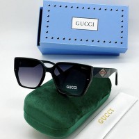 Солнцезащитные очки Gucci