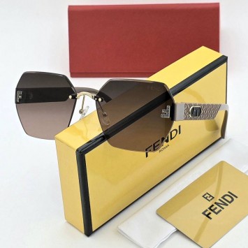 Солнцезащитные очки Fendi