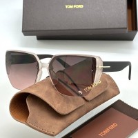 Солнцезащитные очки Tom Ford