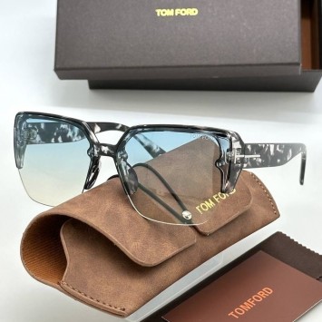 Солнцезащитные очки Tom Ford