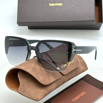 Солнцезащитные очки Tom Ford