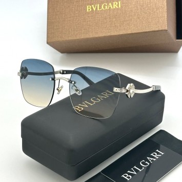 Солнцезащитные очки Bvlgari