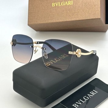 Солнцезащитные очки Bvlgari