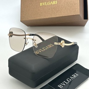 Солнцезащитные очки Bvlgari