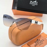Солнцезащитные очки Hermes